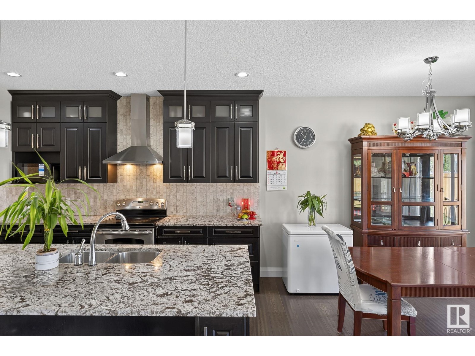 Photo 20 of 16268 137 St Nw, Edmonton AB