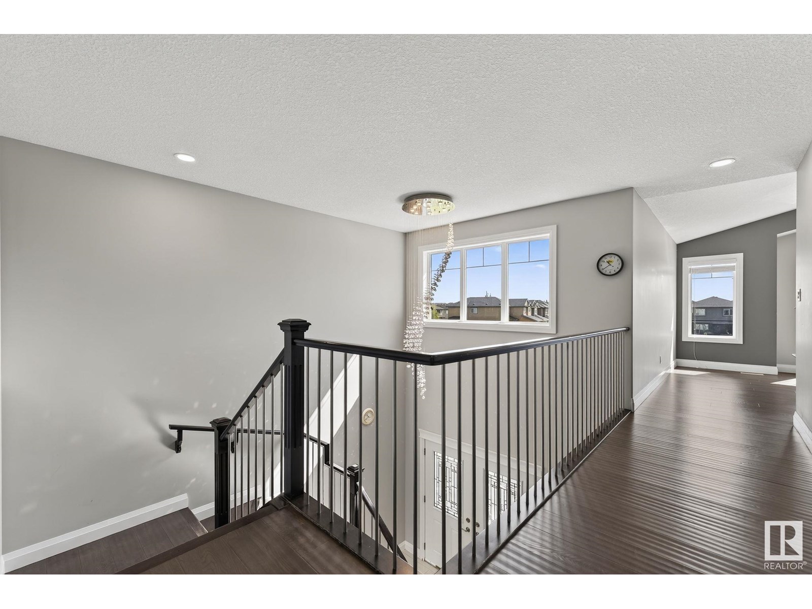 Photo 33 of 16268 137 St Nw, Edmonton AB