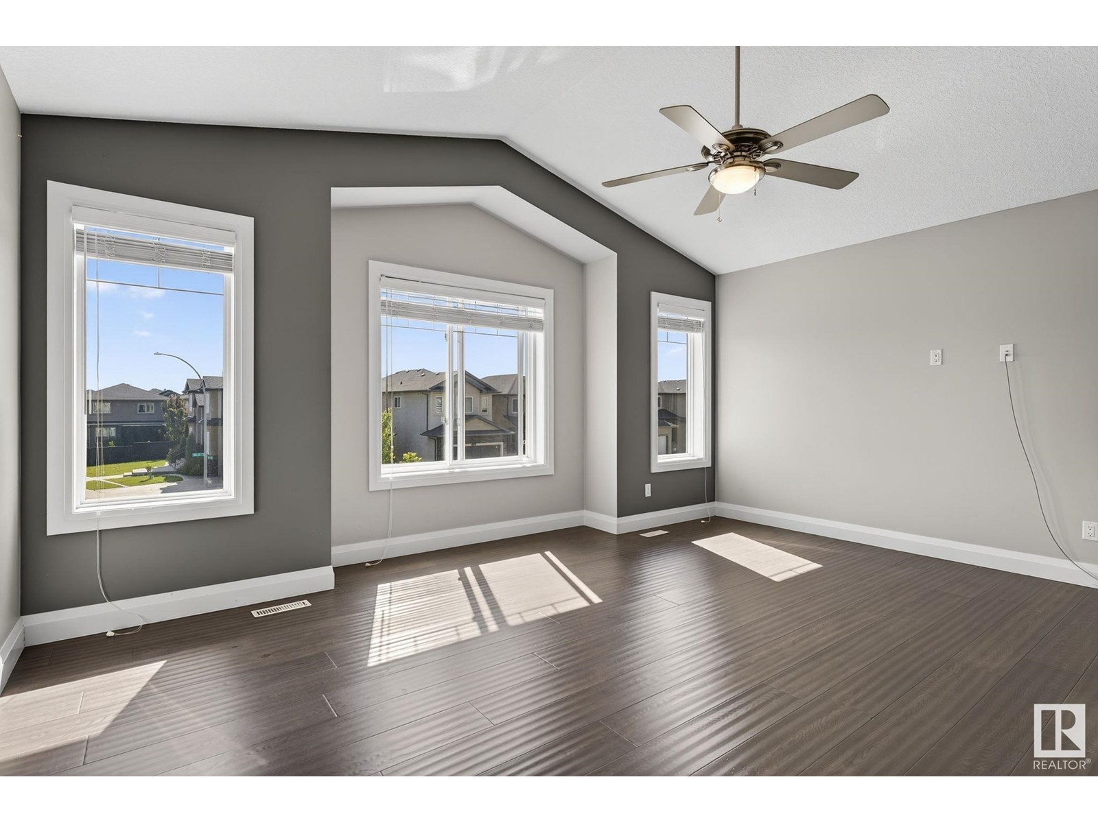Photo 34 of 16268 137 St Nw, Edmonton AB