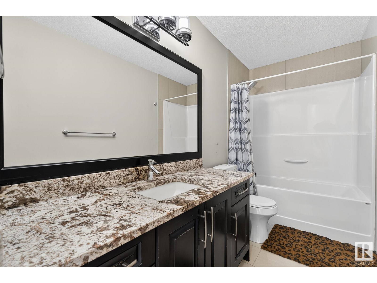 Photo 46 of 16268 137 St Nw, Edmonton AB