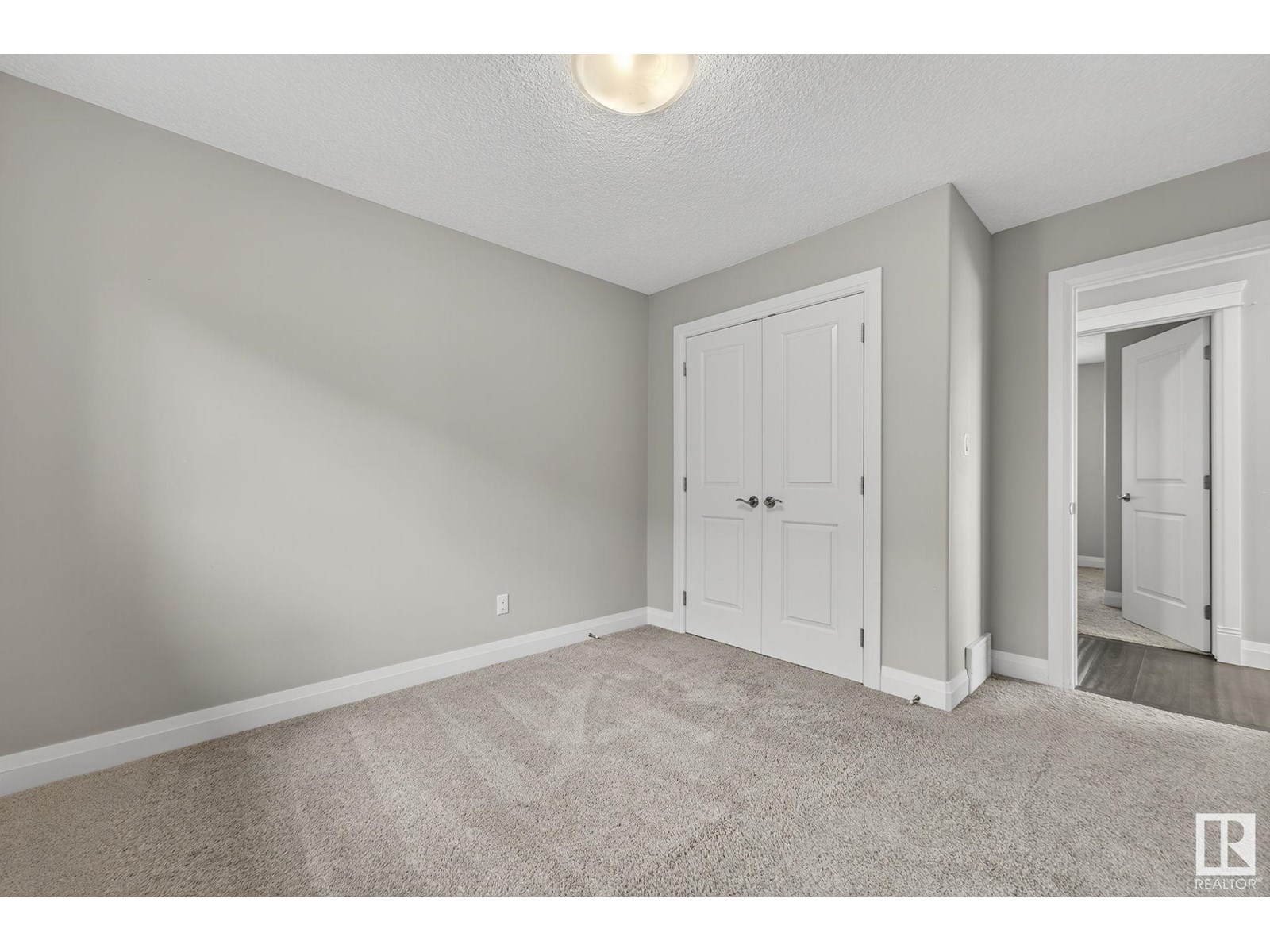 Photo 49 of 16268 137 St Nw, Edmonton AB