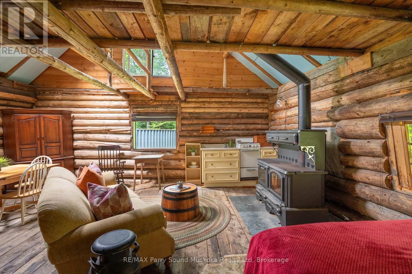 Photo 1 of 141 Middle Road, Mcmurrich Monteith ON