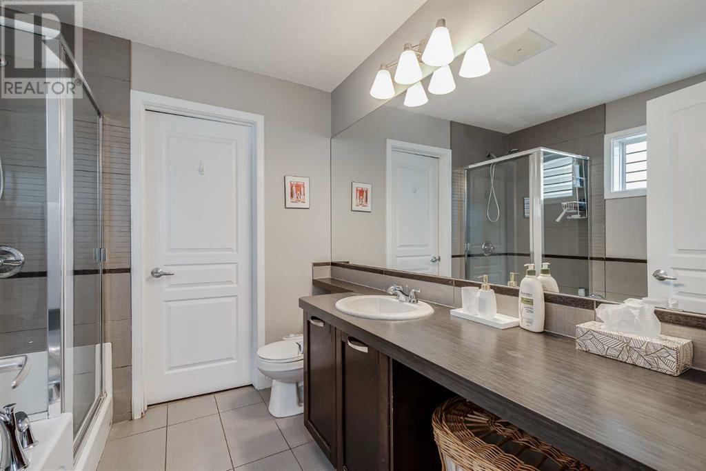 Single Family House for Sale in  Auburn Bay Gardens SE Auburn Bay Calgary 
