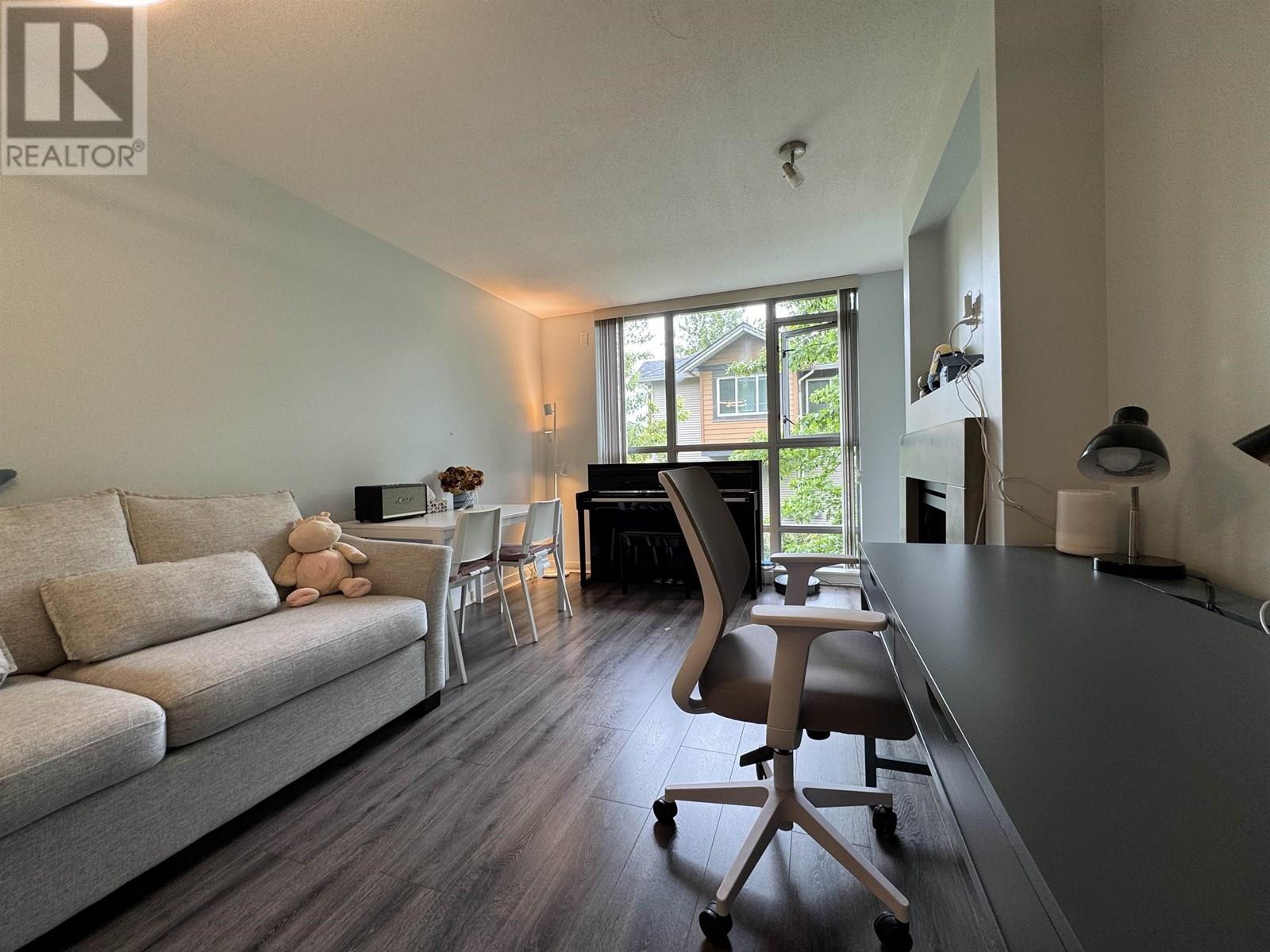 Photo 5 of 208 9373 Hemlock Drive, Richmond BC