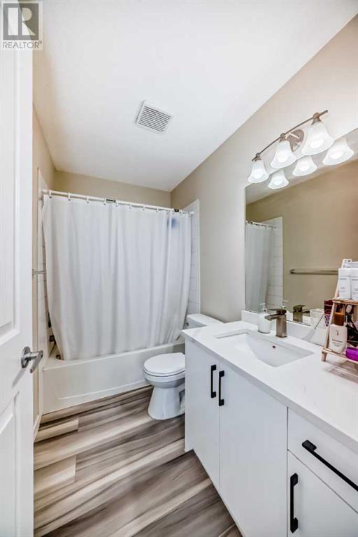 Single Family House for Sale in   Taradale Drive NE Taradale Calgary 