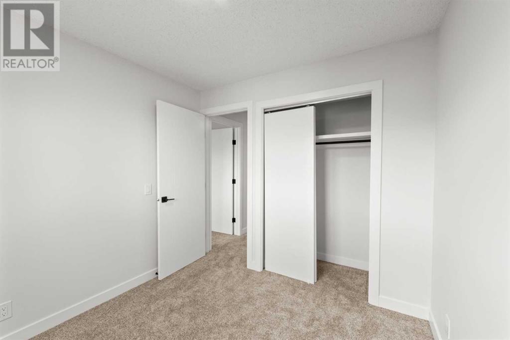 Single Family House for Sale in  Erin Ridge Road SE Erin Woods Calgary 