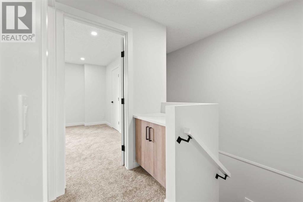 Single Family House for Sale in  Erin Ridge Road SE Erin Woods Calgary 
