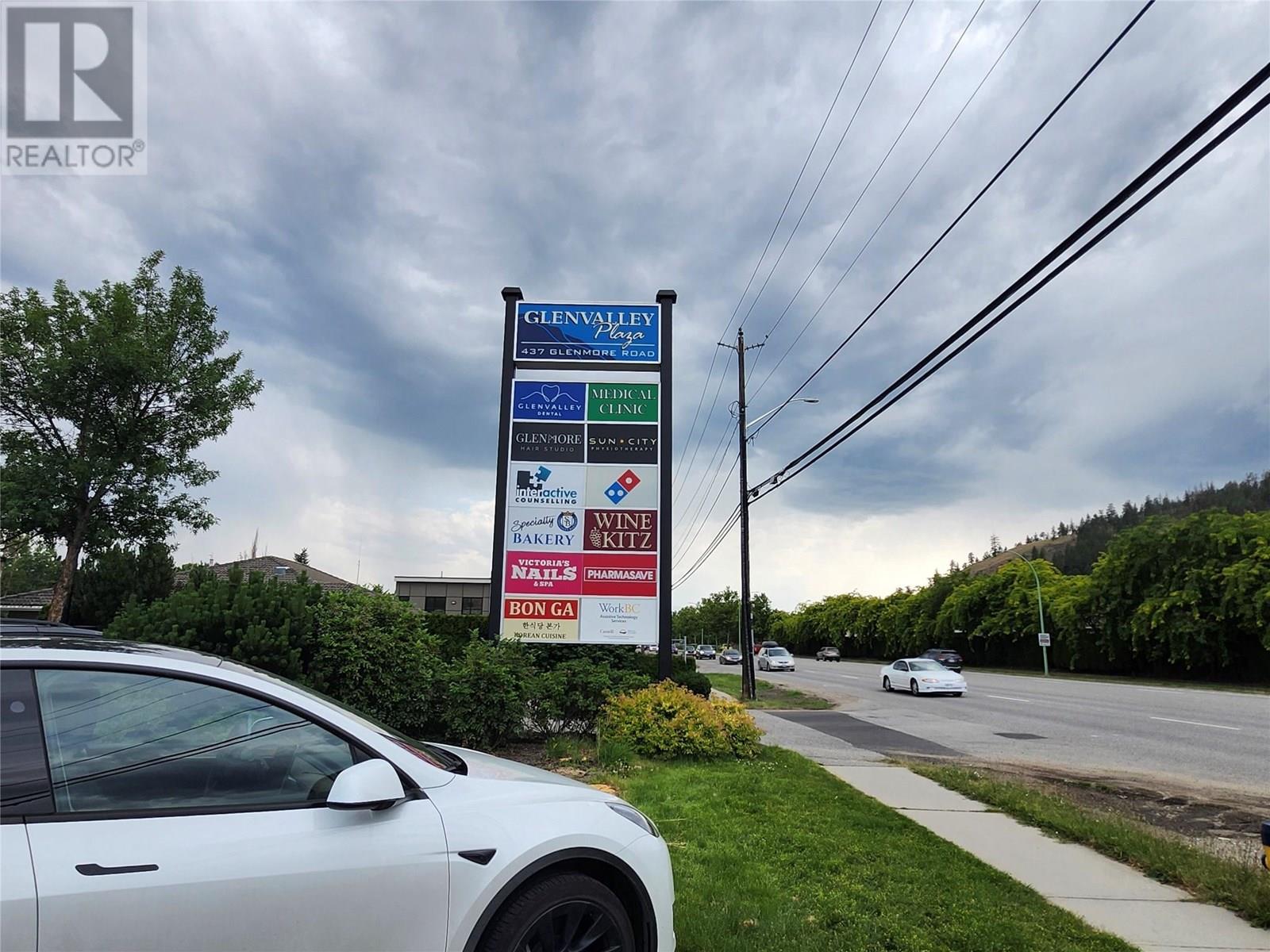 107 437 Glenmore Road, Kelowna