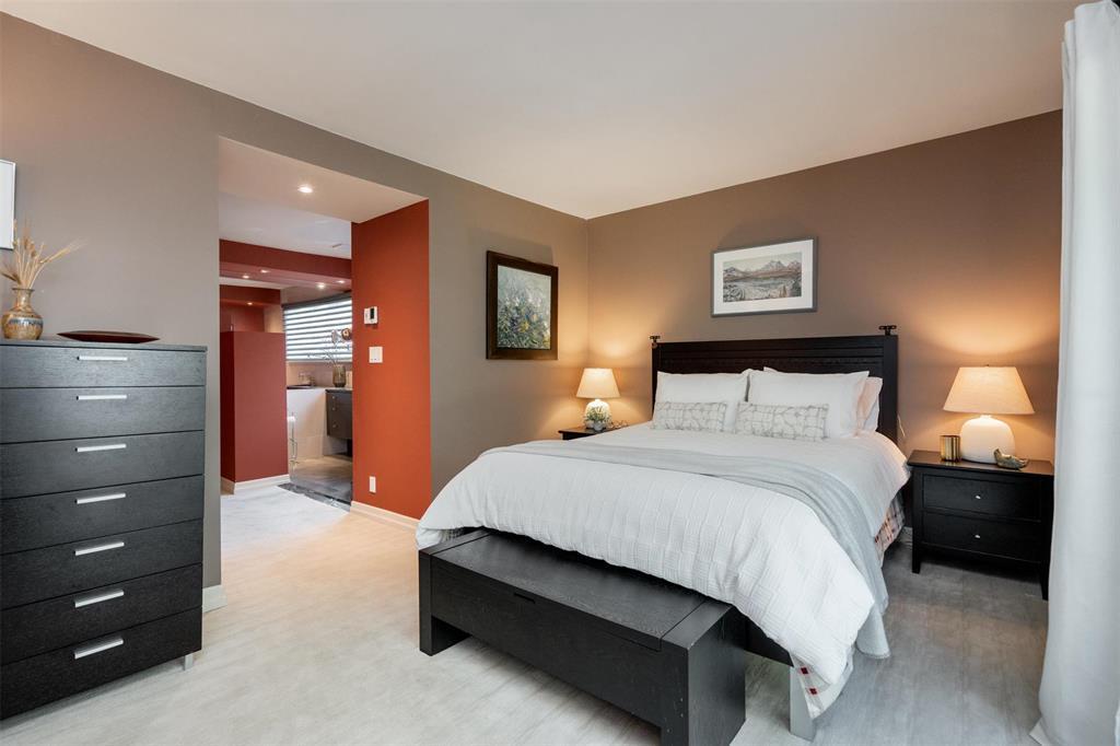 Photo 19 of 408 Hosmer Boulevard, Winnipeg MB