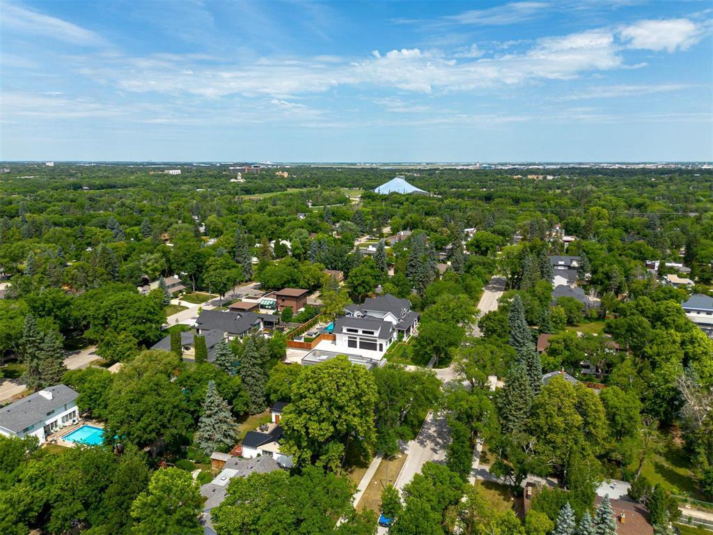 Photo 38 of 408 Hosmer Boulevard, Winnipeg MB
