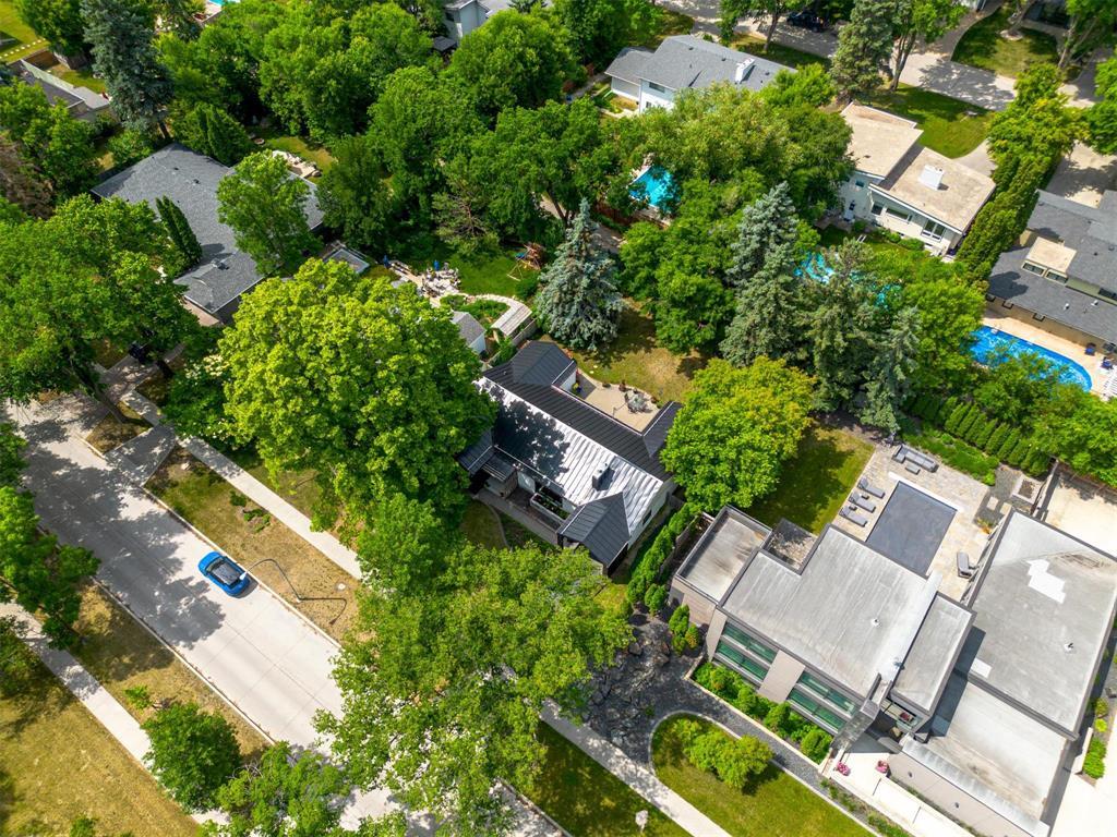 Photo 40 of 408 Hosmer Boulevard, Winnipeg MB