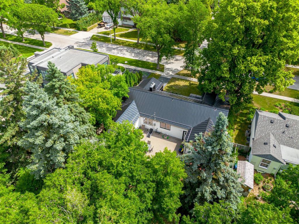 Photo 43 of 408 Hosmer Boulevard, Winnipeg MB