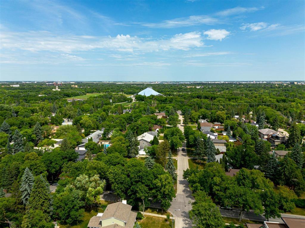 Photo 45 of 408 Hosmer Boulevard, Winnipeg MB