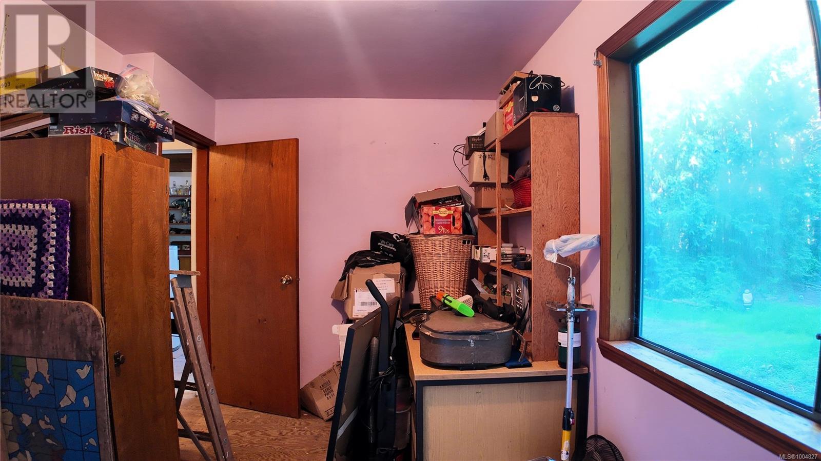 4480 Strachan Rd, Hornby Island