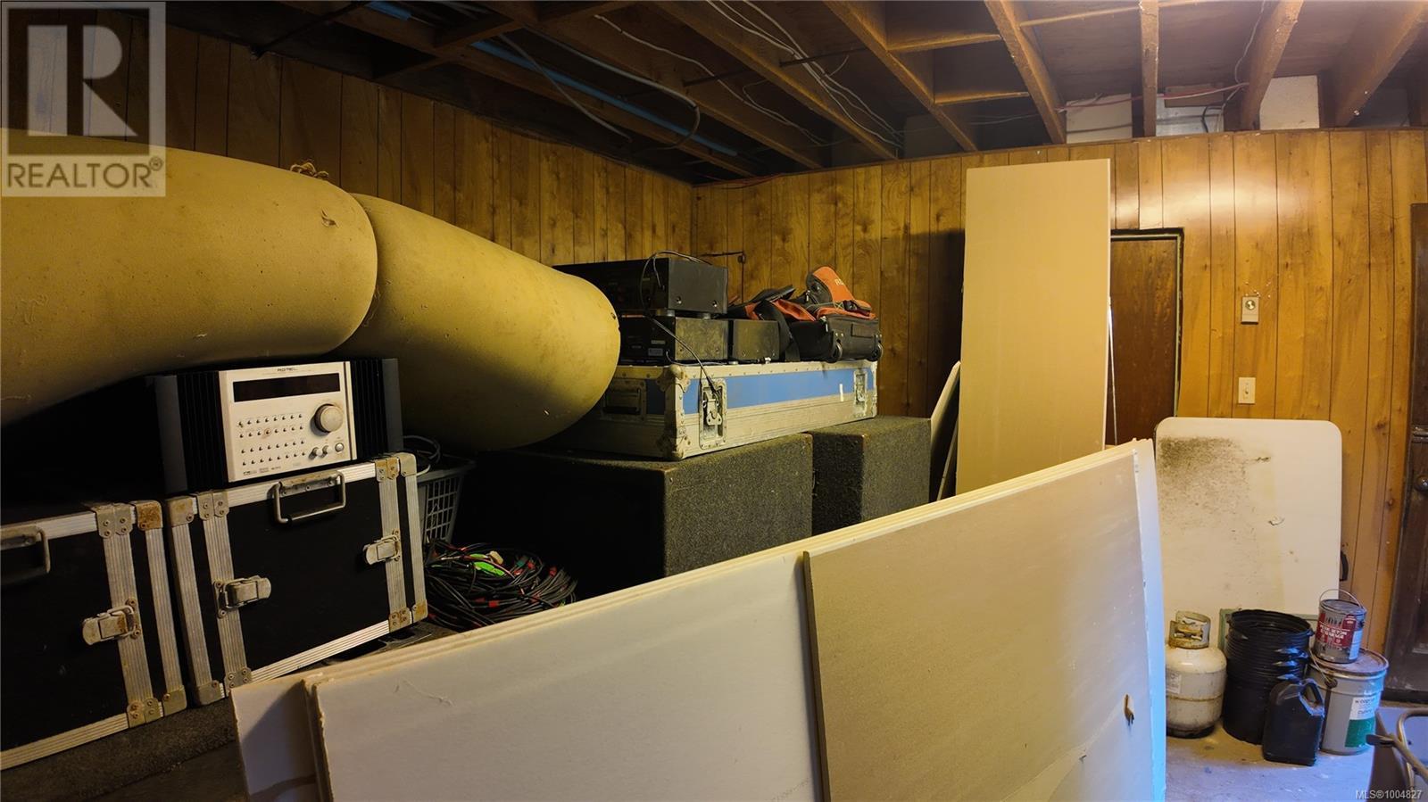 4480 Strachan Rd, Hornby Island