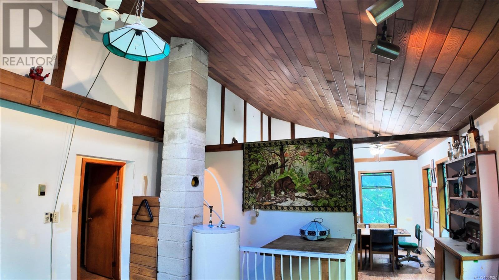 4480 Strachan Rd, Hornby Island