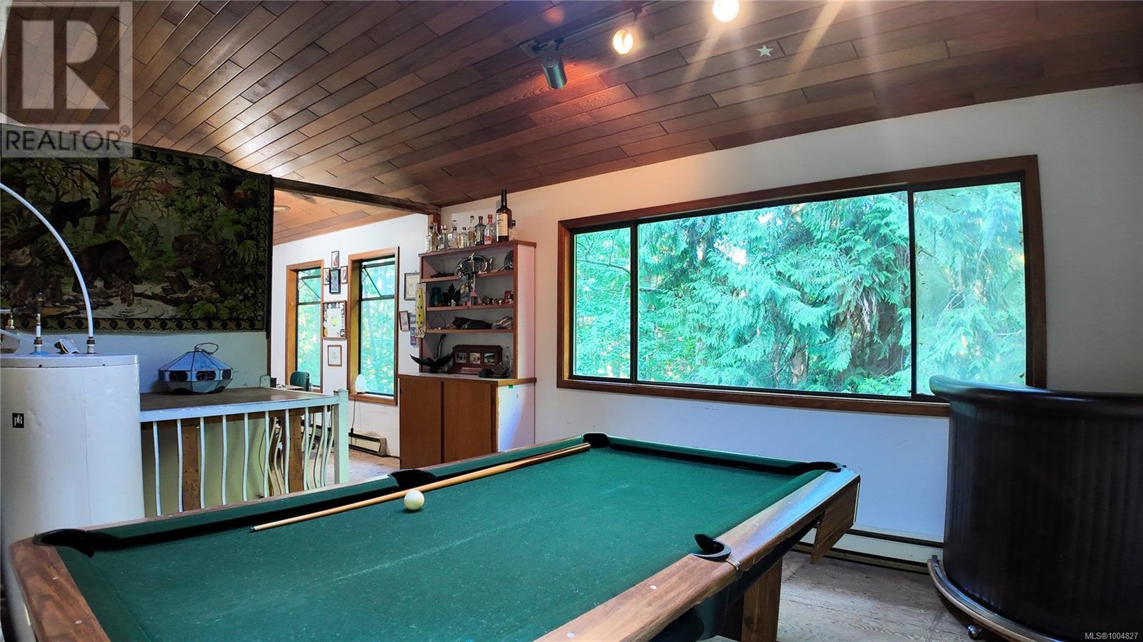 4480 Strachan Rd, Hornby Island