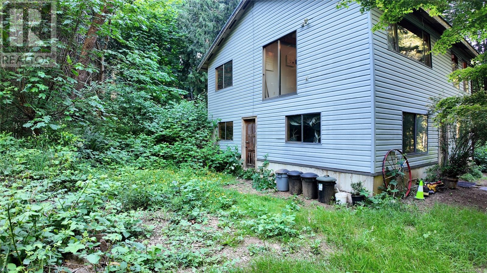 4480 Strachan Rd, Hornby Island