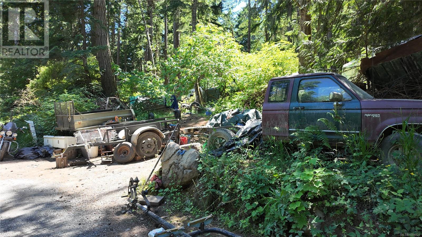 4480 Strachan Rd, Hornby Island