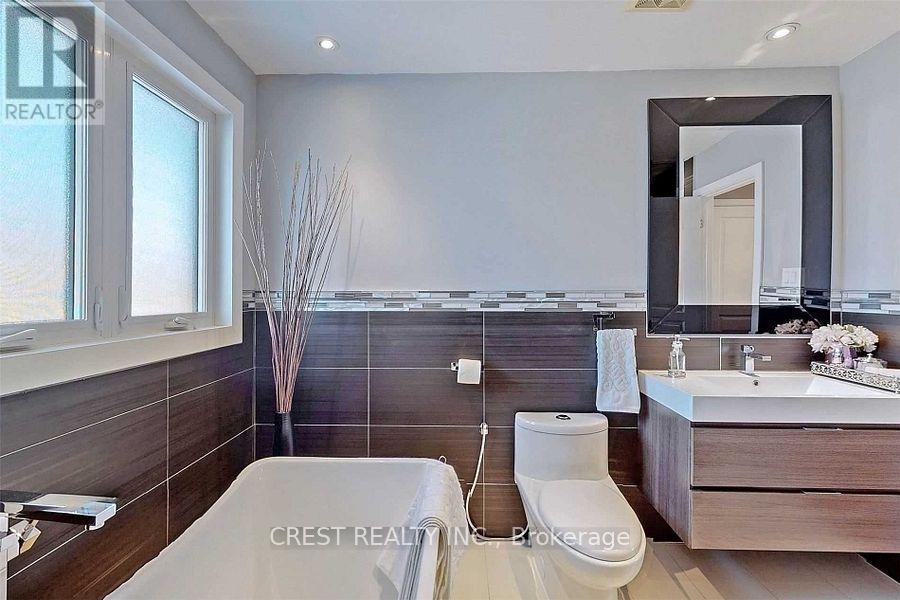 Photo 12 of Main Upper 55 Vita Road, Vaughan ON
