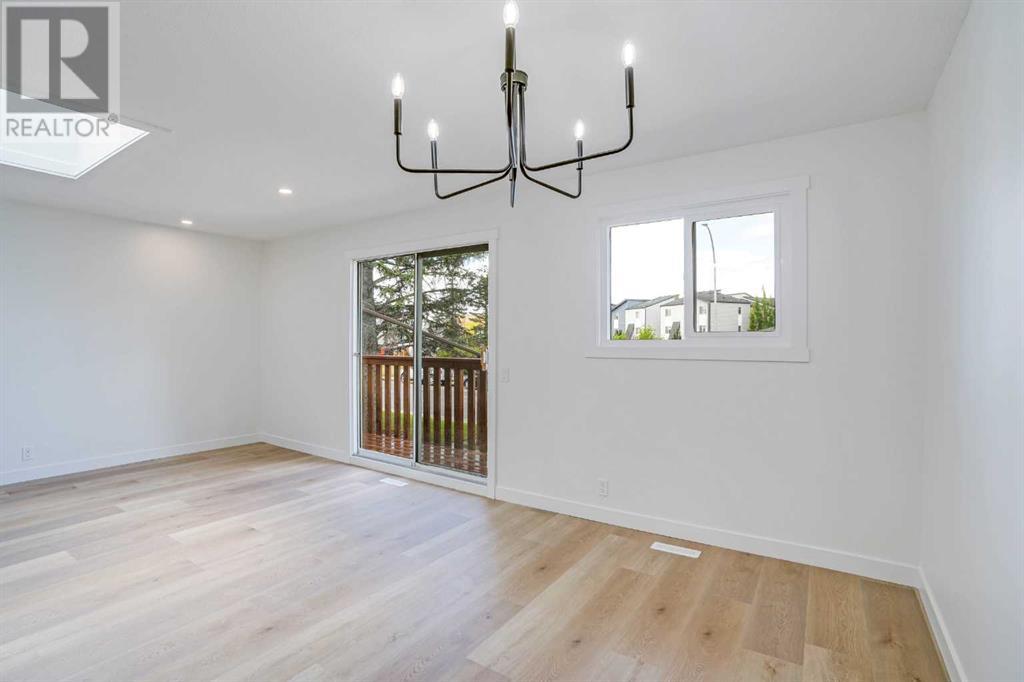 Single Family House Bi-level for Sale in   Avenue NW Bowness Calgary 