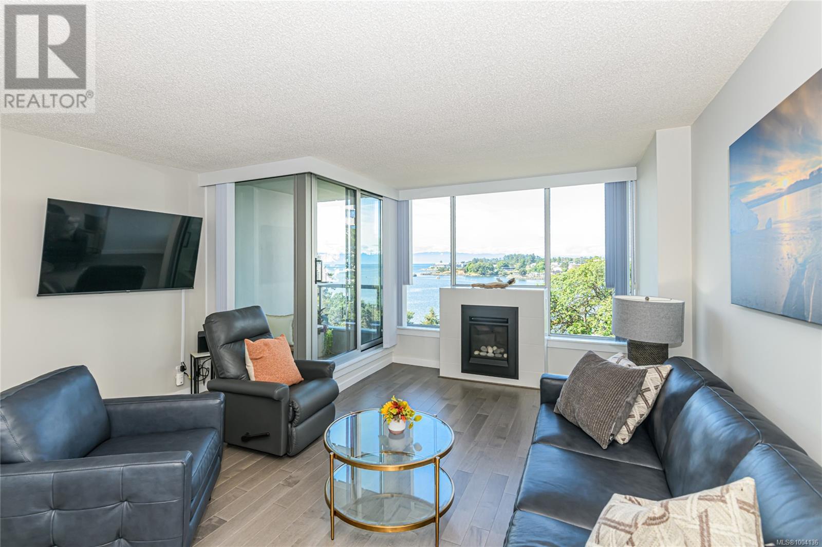 #505 325 MAITLAND ST - Image 4