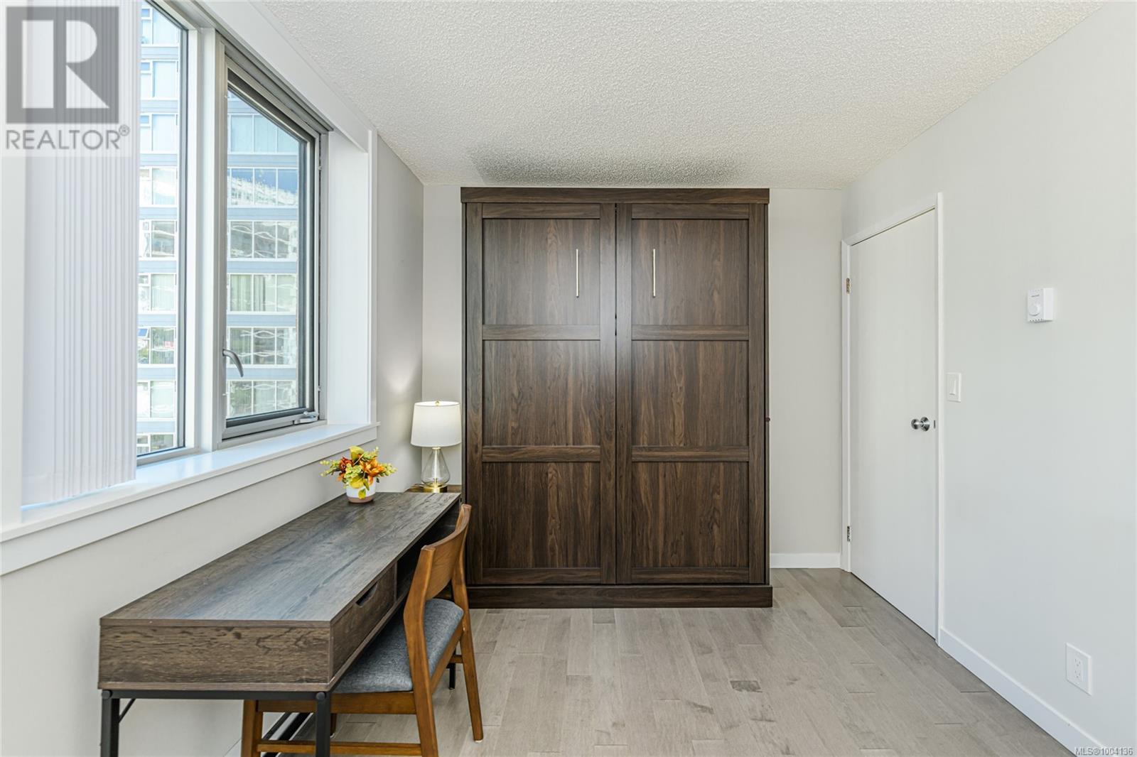 #505 325 MAITLAND ST - Image 8