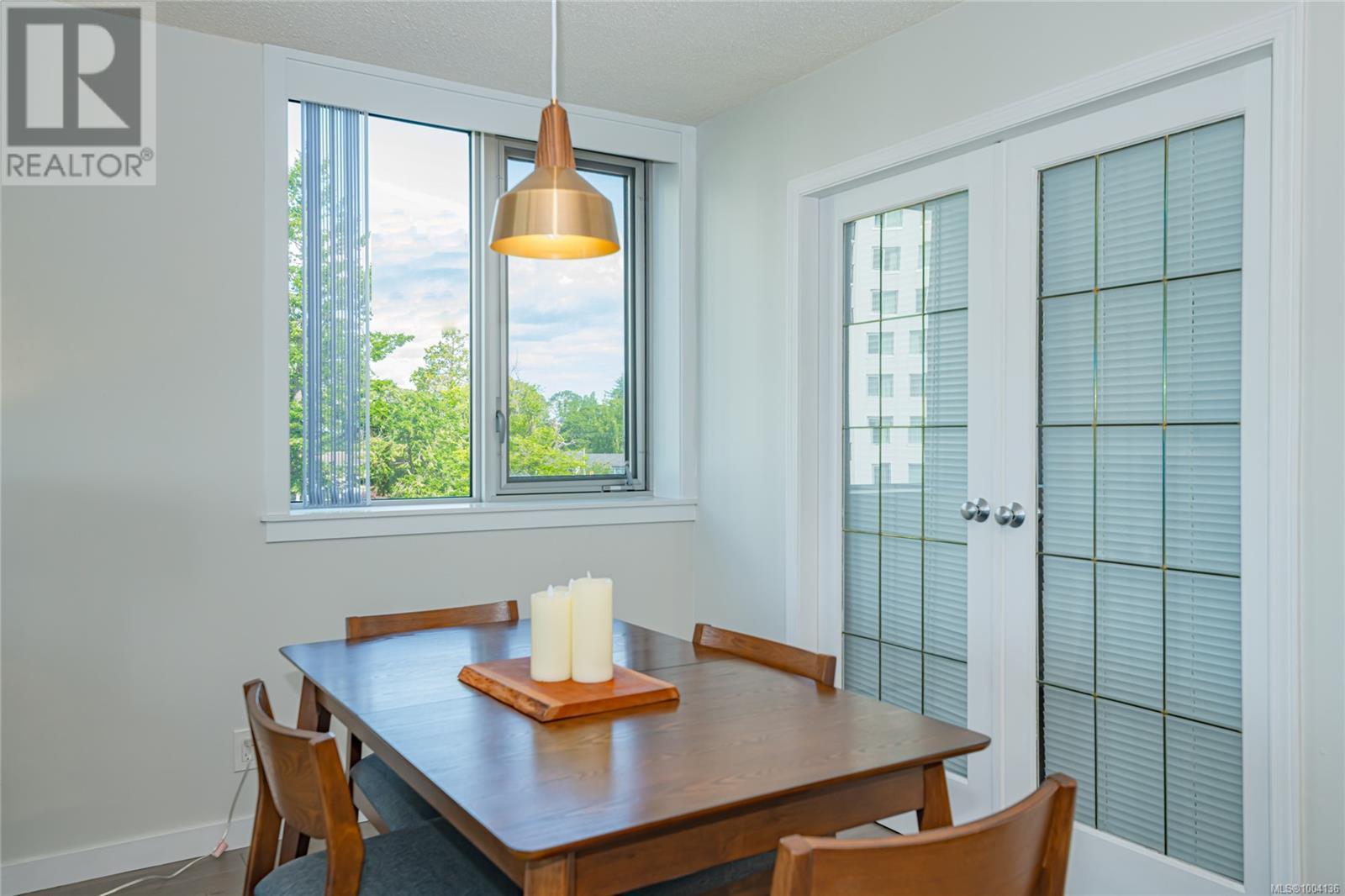 #505 325 MAITLAND ST - Image 11