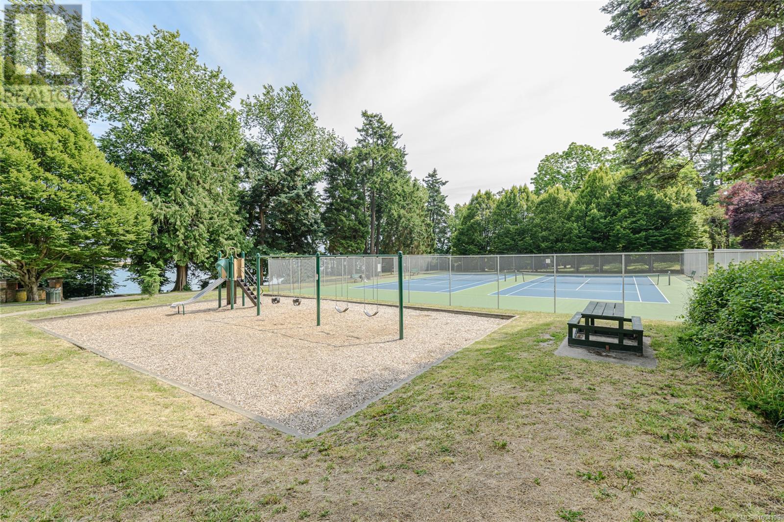#505 325 MAITLAND ST - Image 63