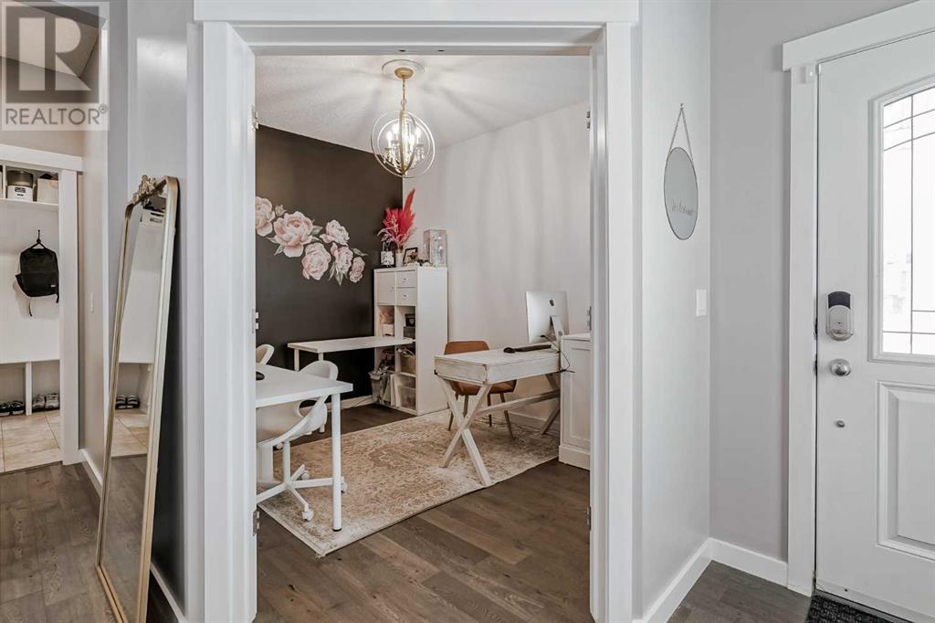 Single Family House for Sale in  Nolanfield Court NW Nolan Hill Calgary 