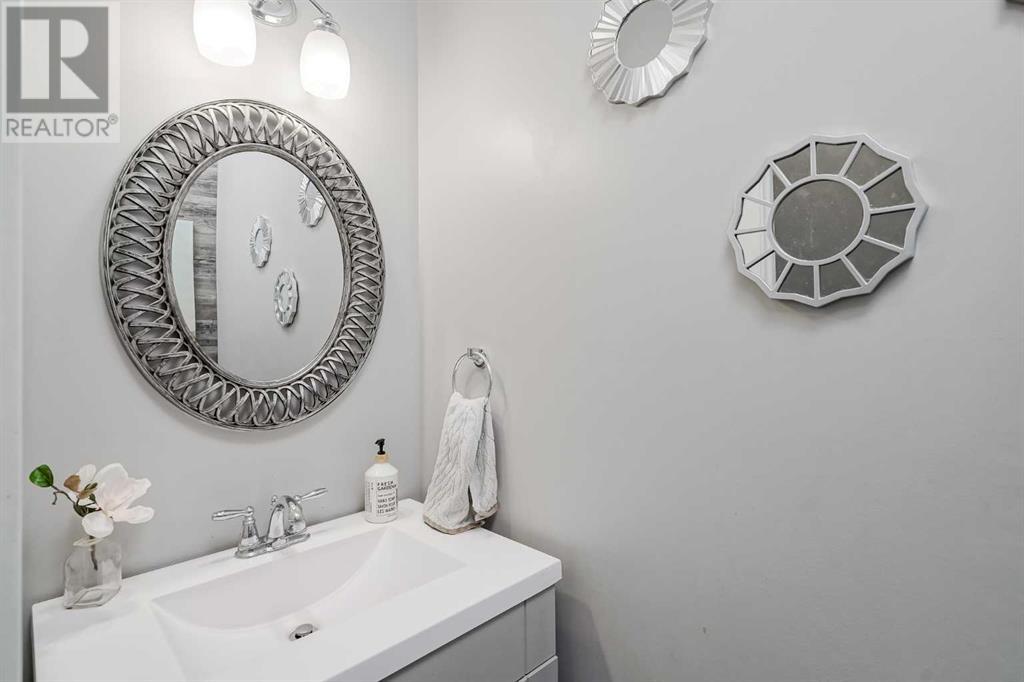 Single Family House for Sale in  Nolanfield Court NW Nolan Hill Calgary 