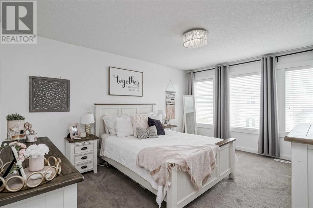 Single Family House for Sale in  Nolanfield Court NW Nolan Hill Calgary 