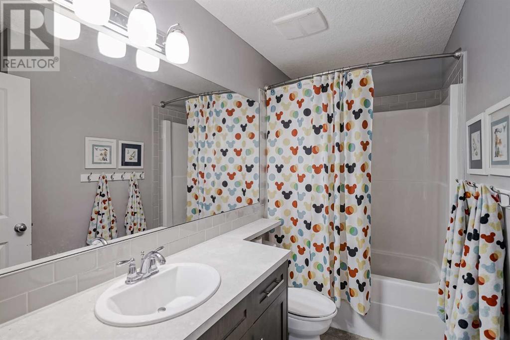 Single Family House for Sale in  Nolanfield Court NW Nolan Hill Calgary 