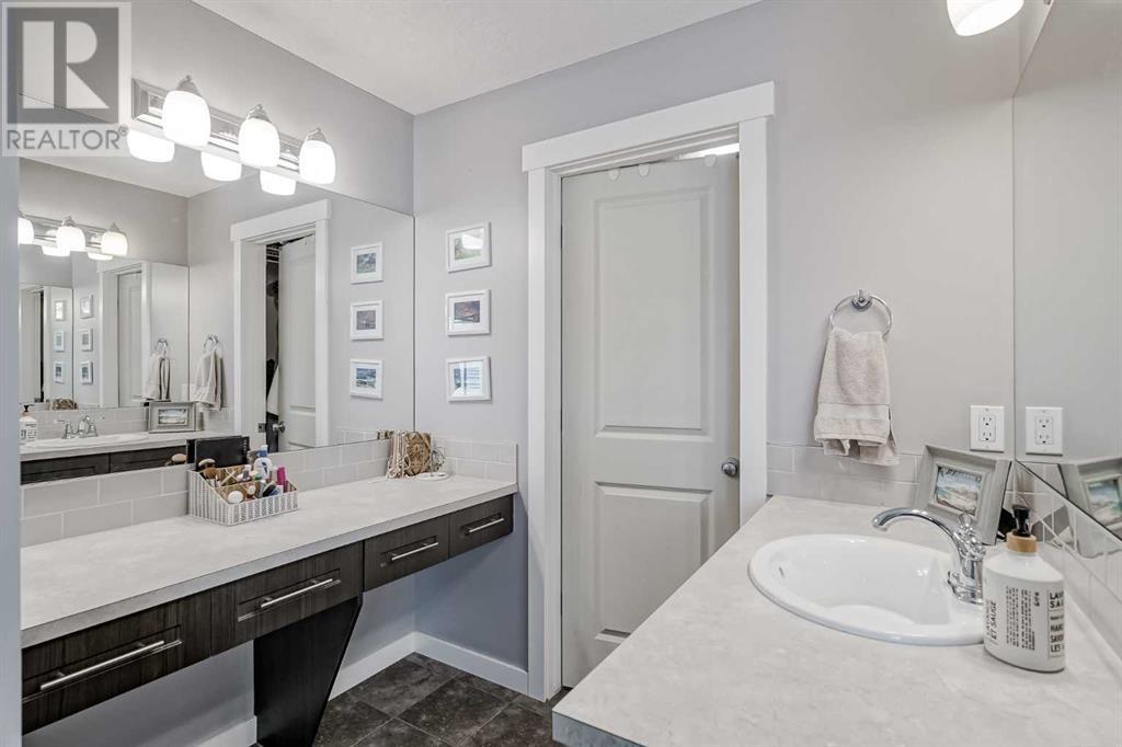 Single Family House for Sale in  Nolanfield Court NW Nolan Hill Calgary 
