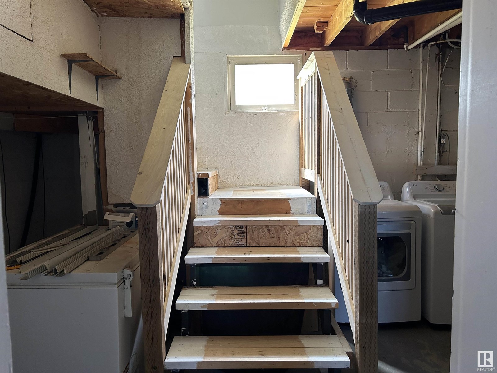 Photo 18 of 433 5 St, Thorhild AB