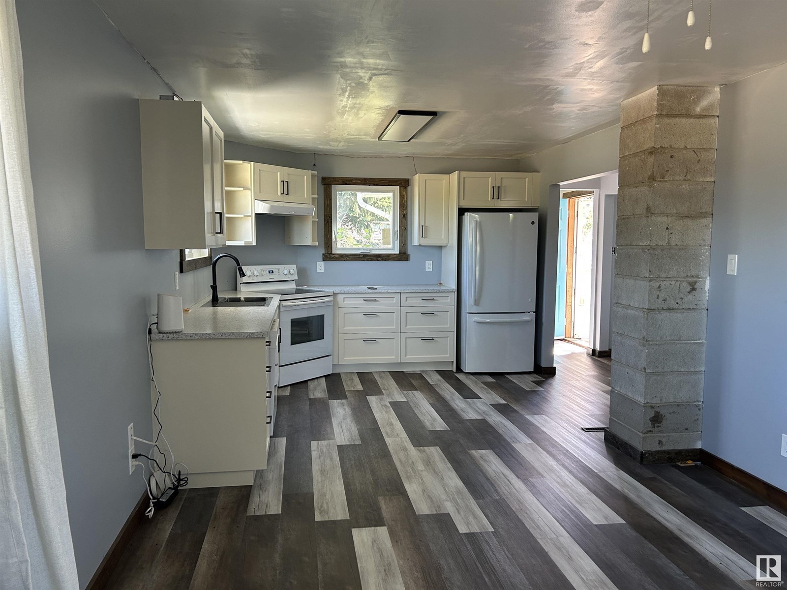 Photo 6 of 433 5 St, Thorhild AB