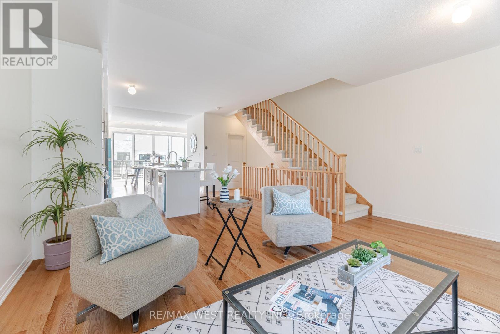 Photo 21 of 1563 Green Road, Clarington ON