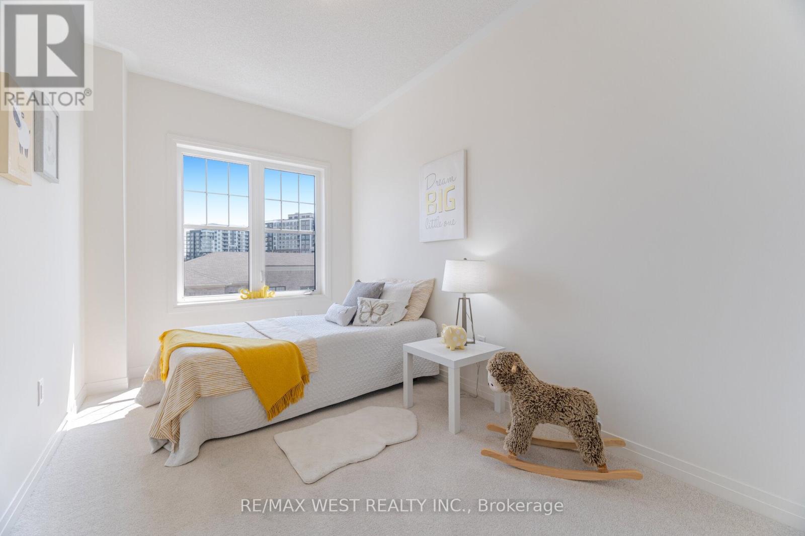 Photo 12 of 1563 Green Road, Clarington ON