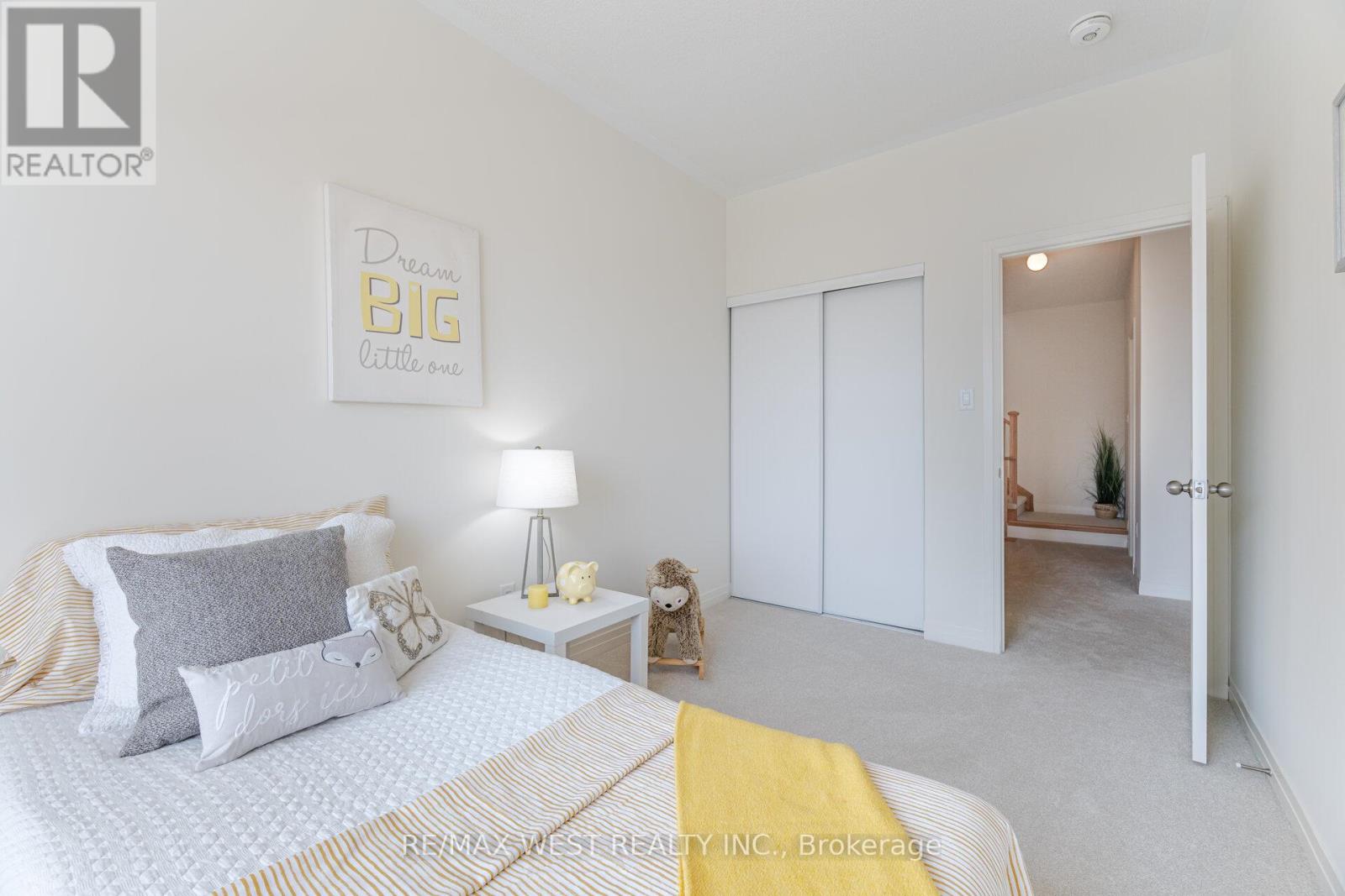 Photo 41 of 1563 Green Road, Clarington ON