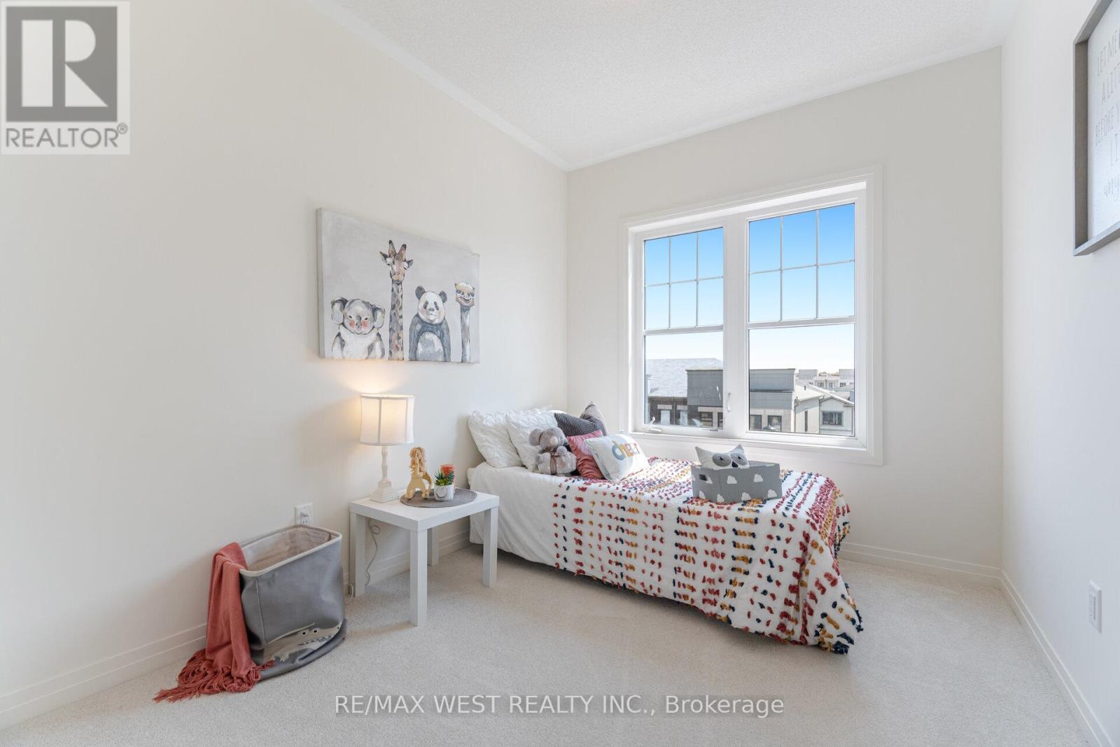 Photo 1 of 1563 Green Road, Clarington ON