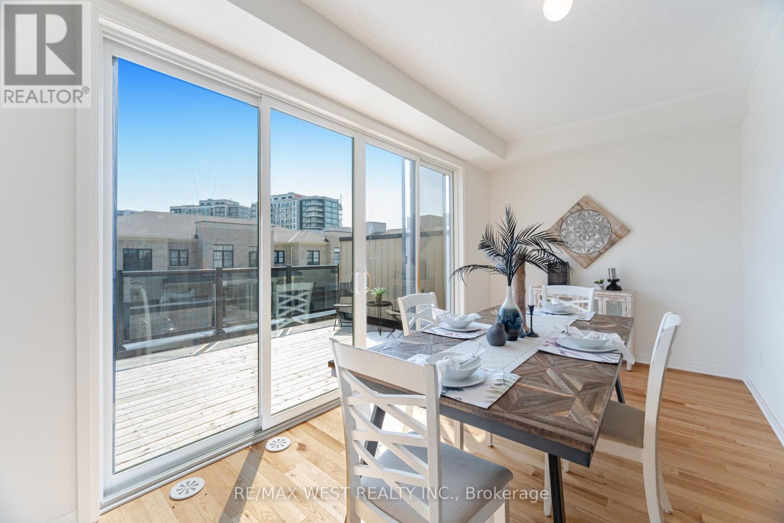 Photo 6 of 1563 Green Road, Clarington ON