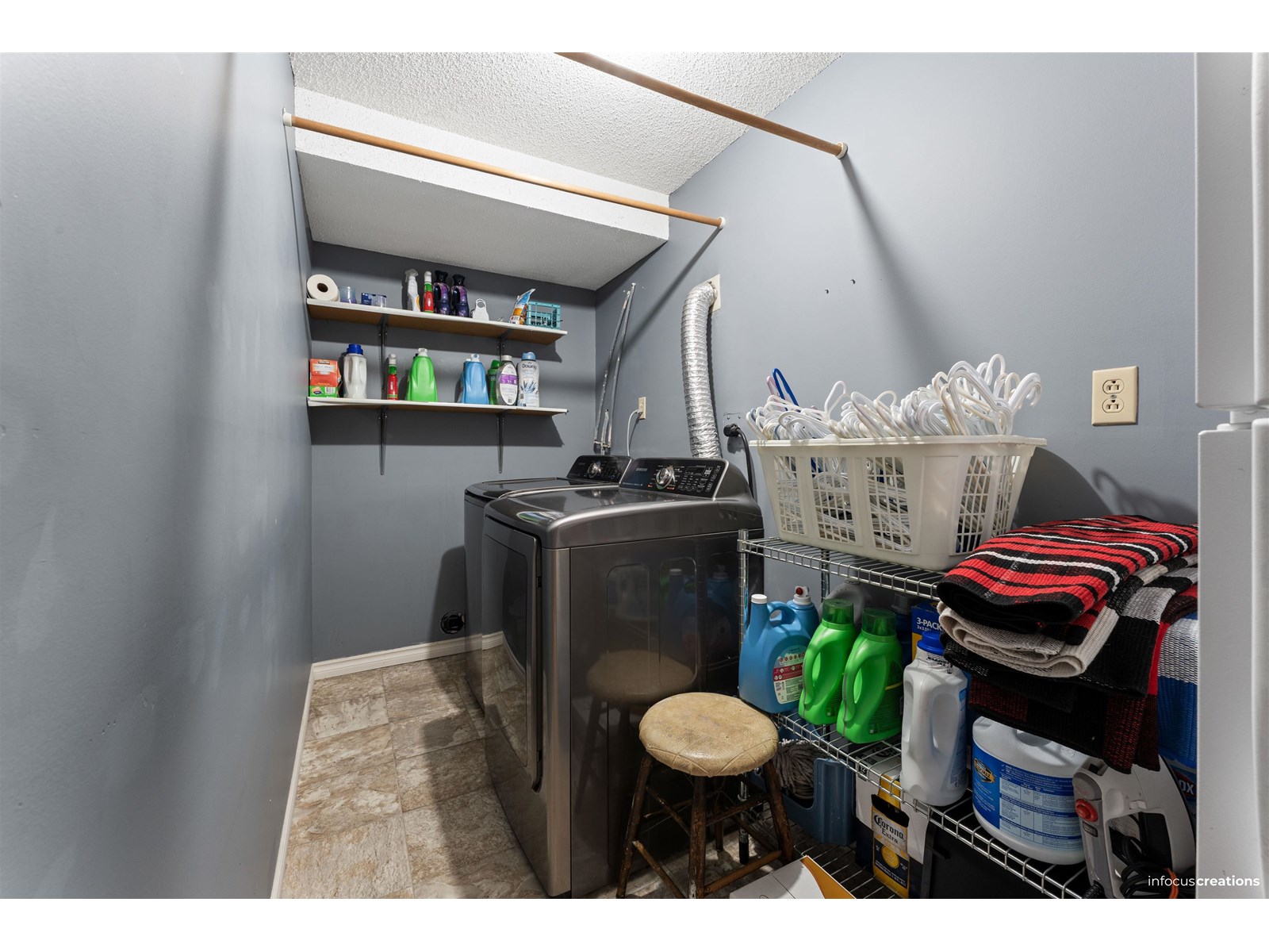 8062 138 STREET, Surrey