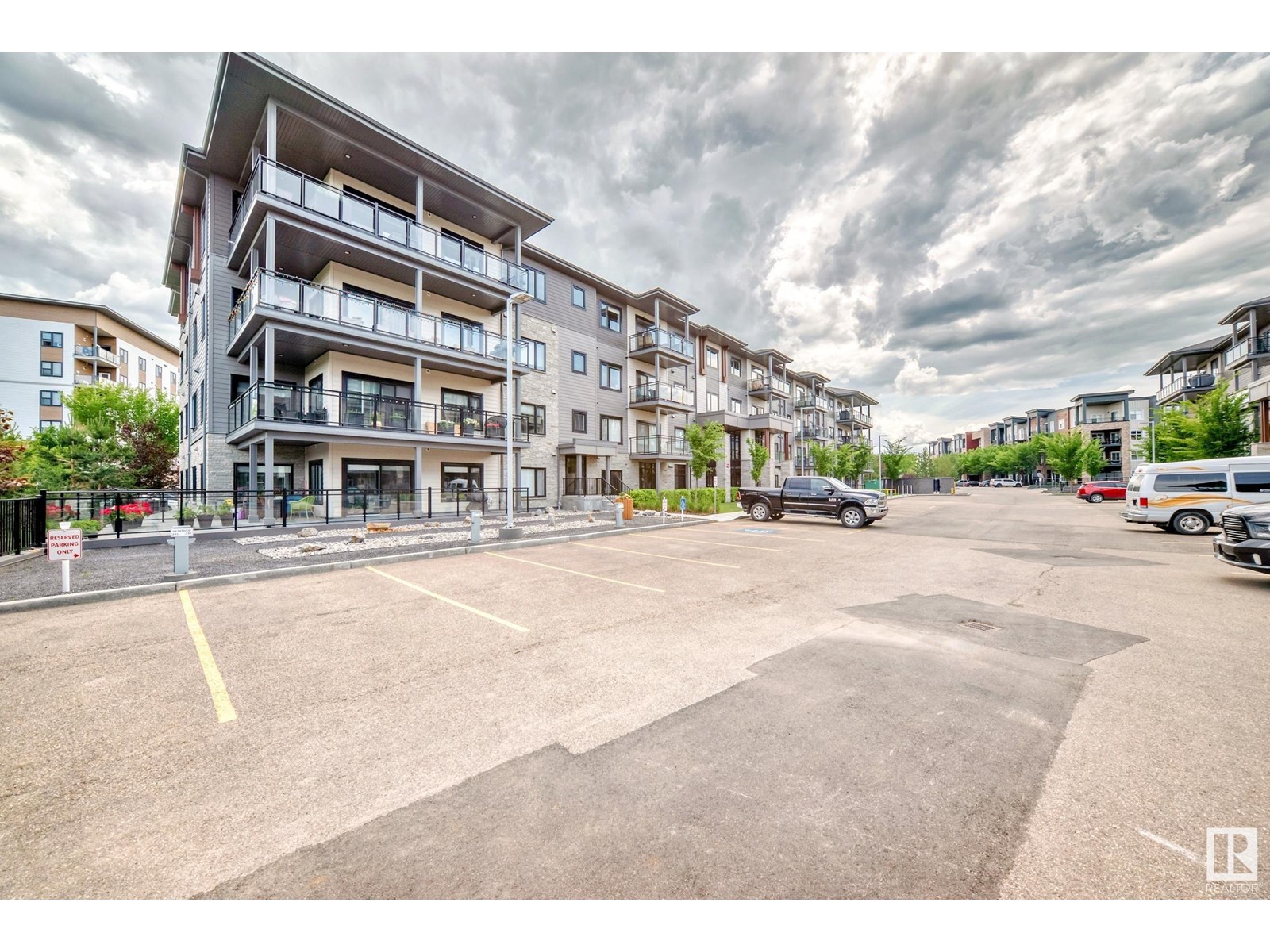 Photo 58 of 421 524 Griesbach Pr Nw, Edmonton AB