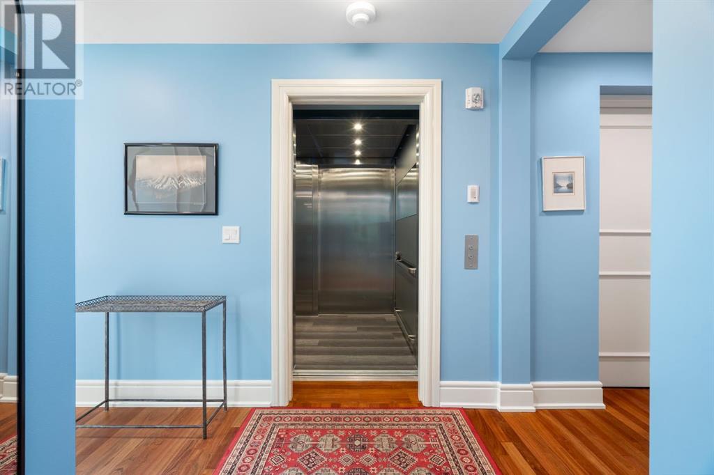 Single Family House for Sale in   Princeton Way SW Eau Claire Calgary 