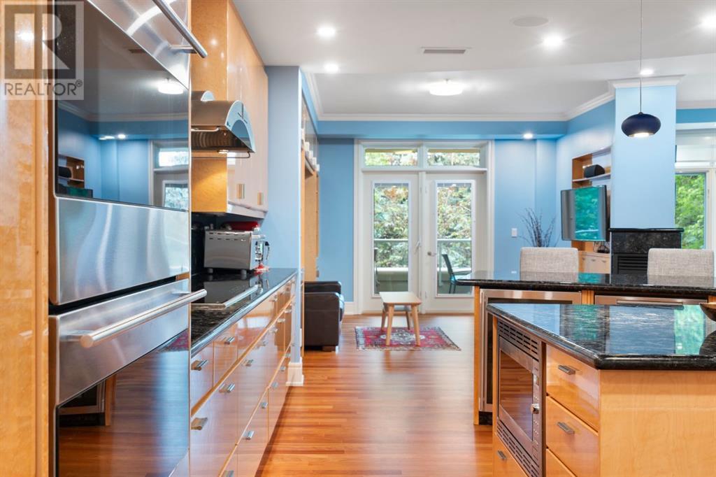 Single Family House for Sale in   Princeton Way SW Eau Claire Calgary 