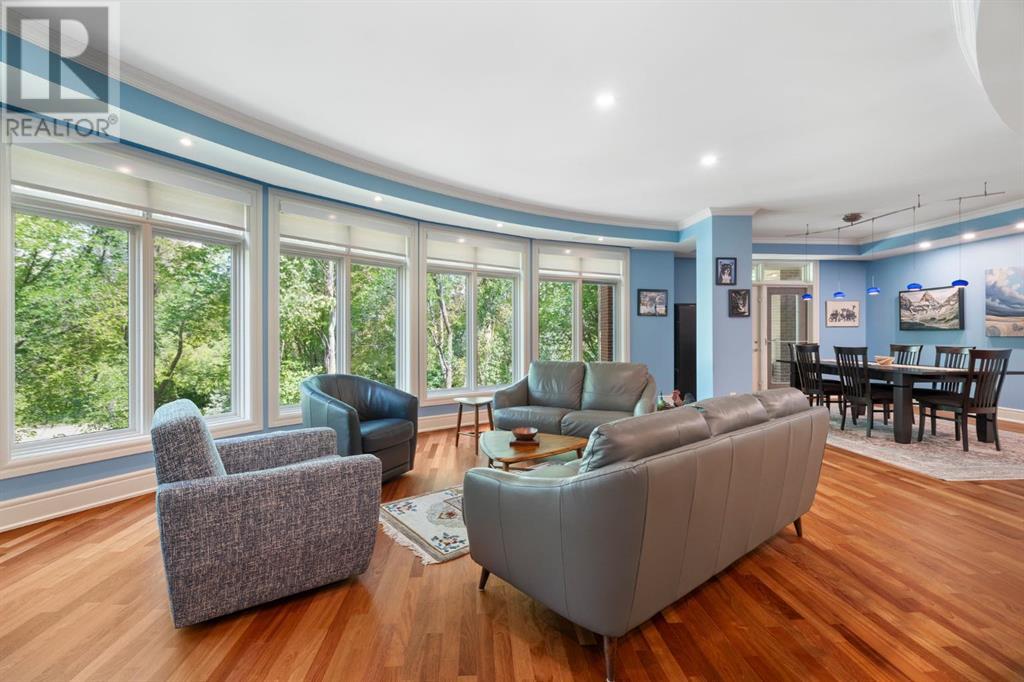 Single Family House for Sale in   Princeton Way SW Eau Claire Calgary 