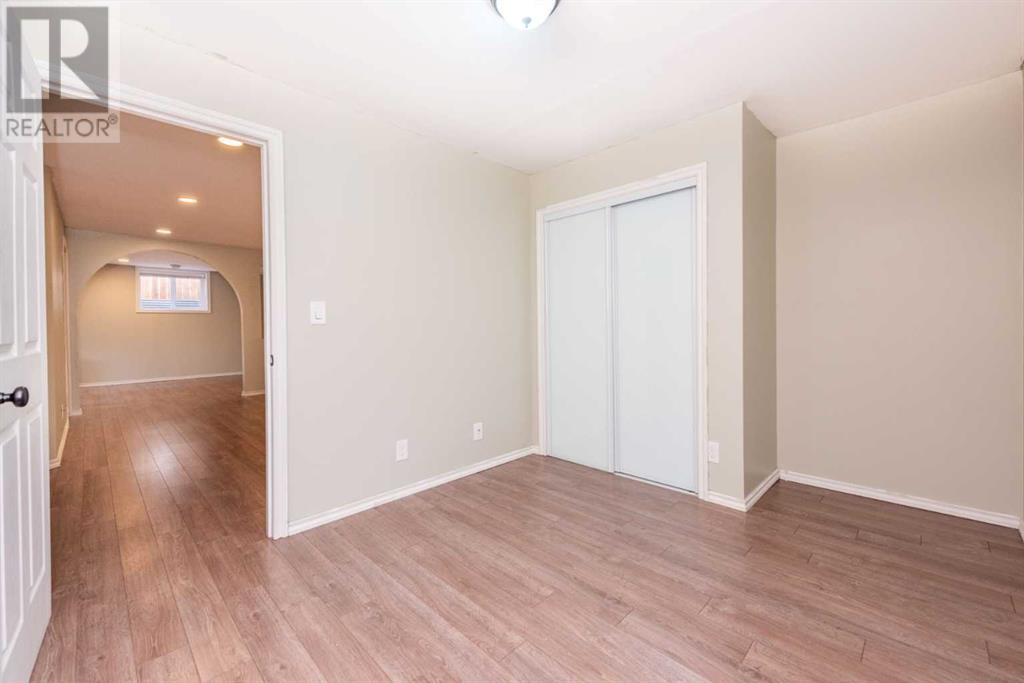 Single Family House Bungalow for Sale in  Templevale Road NE Temple Calgary 