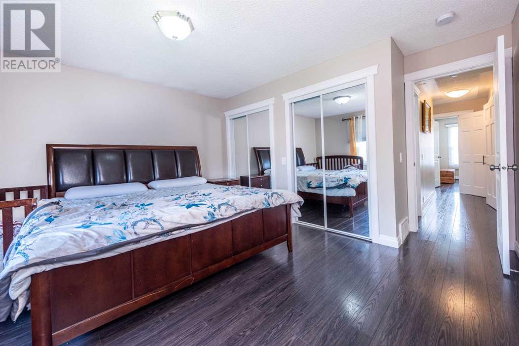 Single Family House Bungalow for Sale in  Templevale Road NE Temple Calgary 