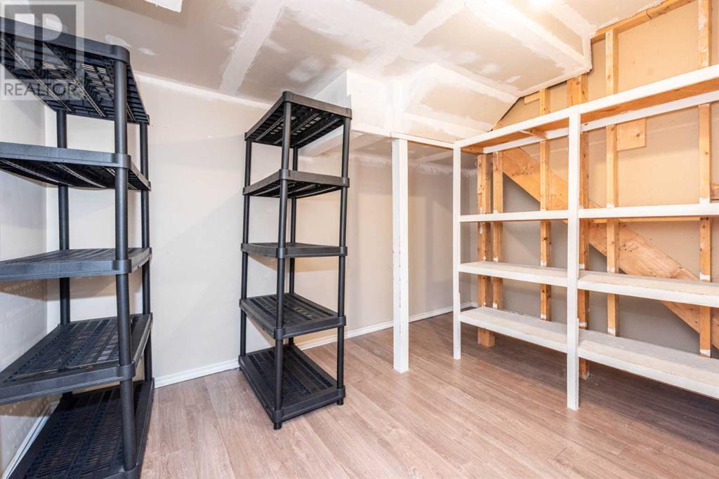 Single Family House Bungalow for Sale in  Templevale Road NE Temple Calgary 