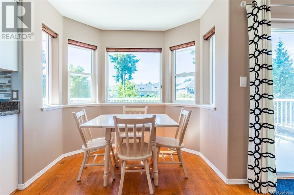 6091 Sierra Way, Nanaimo